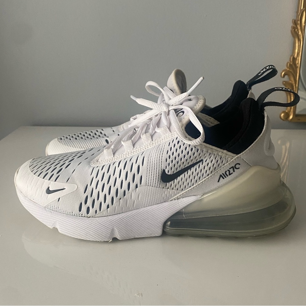 Nike Air Max 270